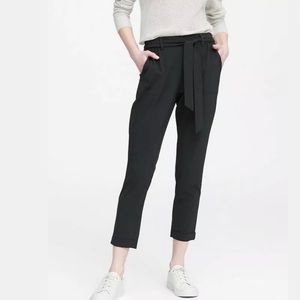Banana Republic Performance-Stretch Easy Pant